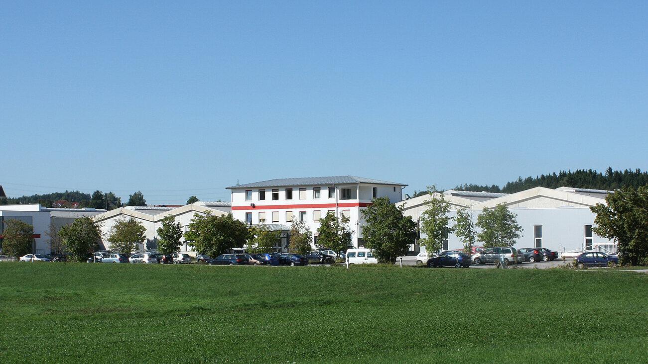 Gesamtansicht Firmenzentrale Schösswender Möbel