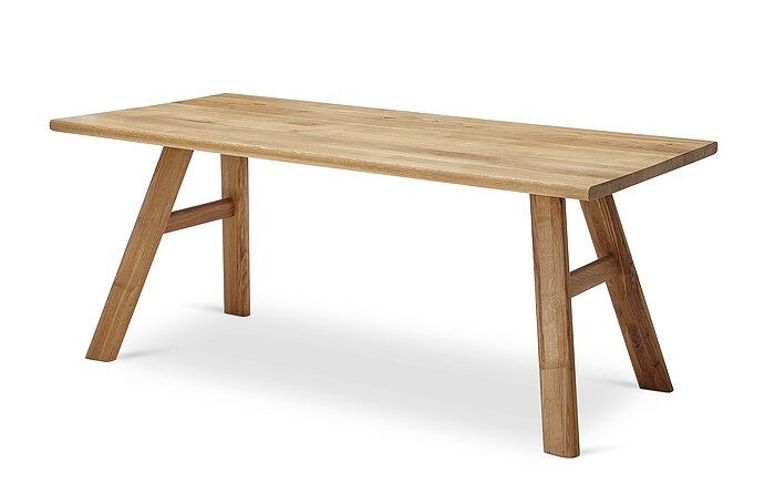 Vierfußtisch Mod. Alperna